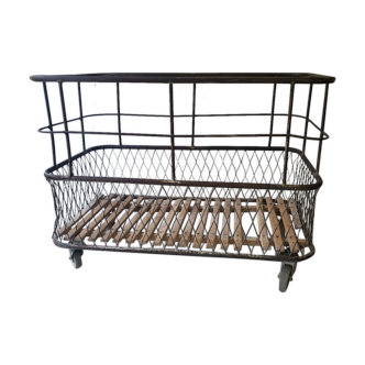 Old baker's cart