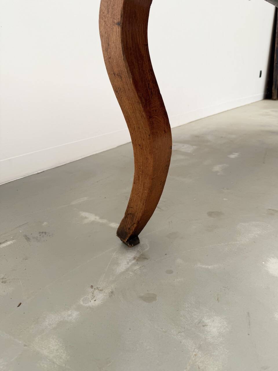 19th century walnut drapery table 2m1