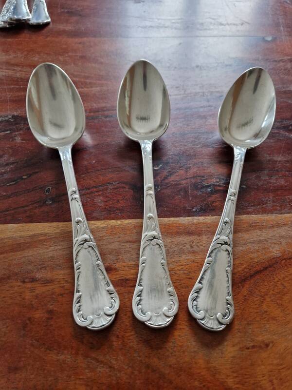 Christofle - 3 silver-plated table spoons - Chrysanthemum model