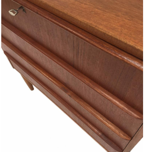 Commode danoise années 60-70 en teck