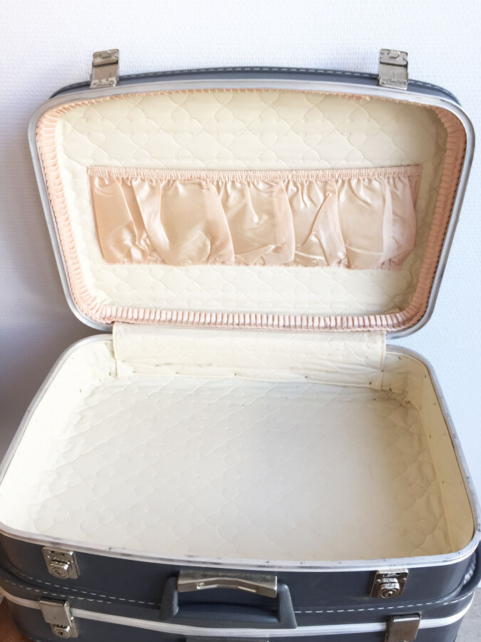 "Hotesse de l'air" suitcases - Air France, 1960