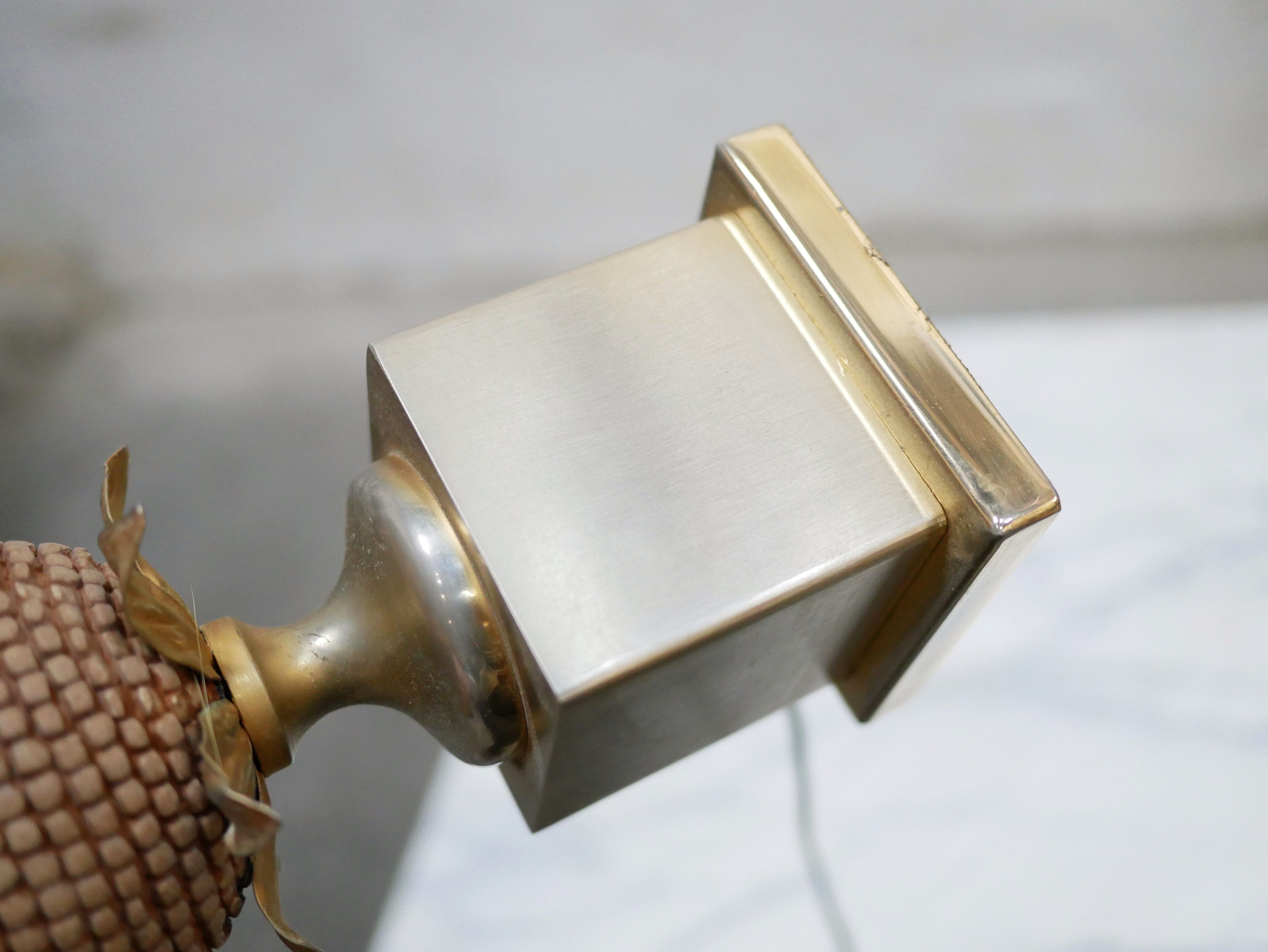 Vintage pineapple lamp