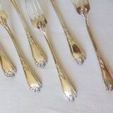 6 punched silver metal forks 2106224