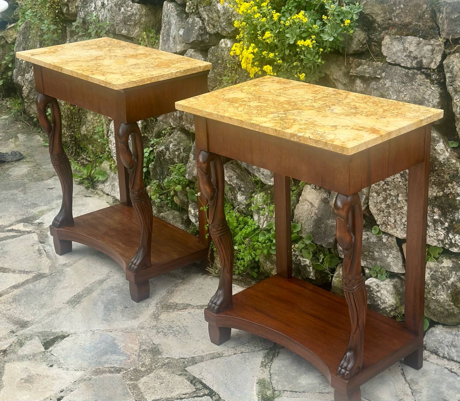 Paire de consoles de Acajou de style Empire XXème siècle