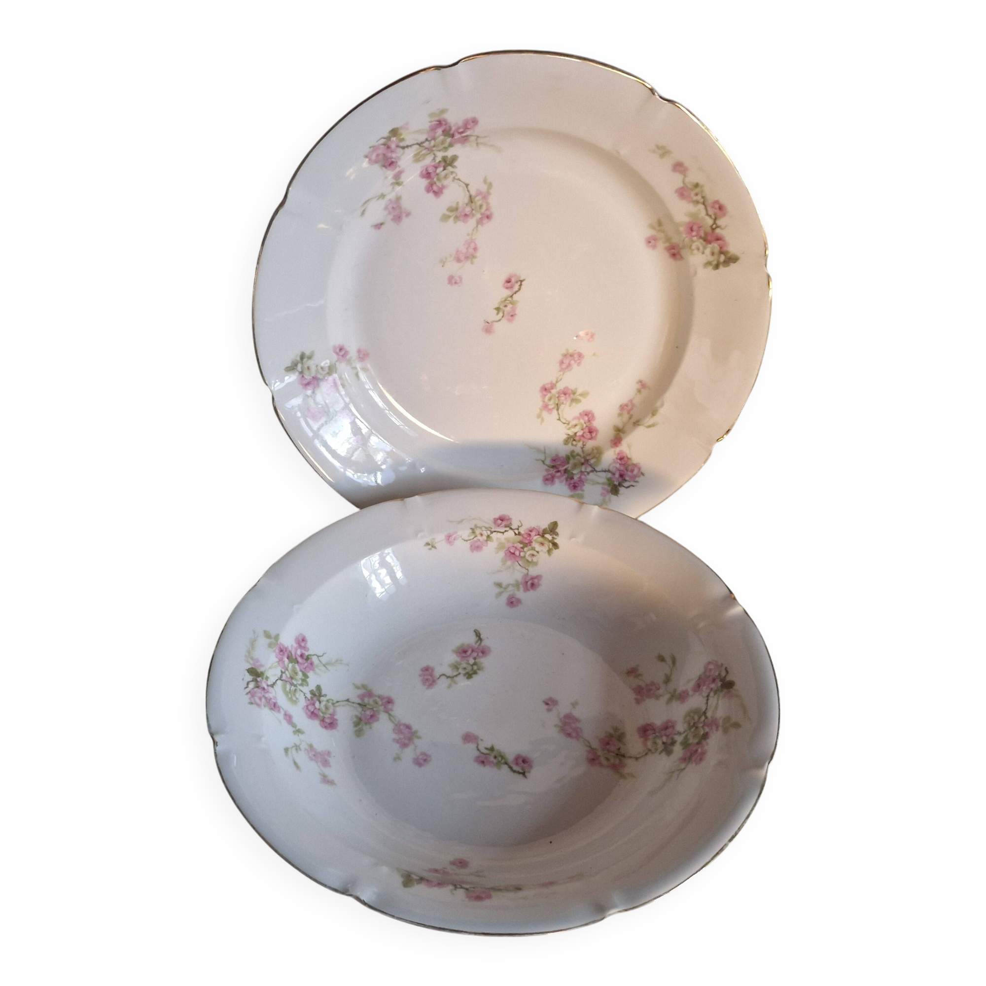 2 plats anciens décor japonisant Fleurs de cerisier Limoges vers 1900