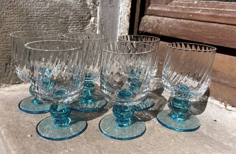 Set of 6 liqueur glasses in transparent blue bicoloured portieux glass