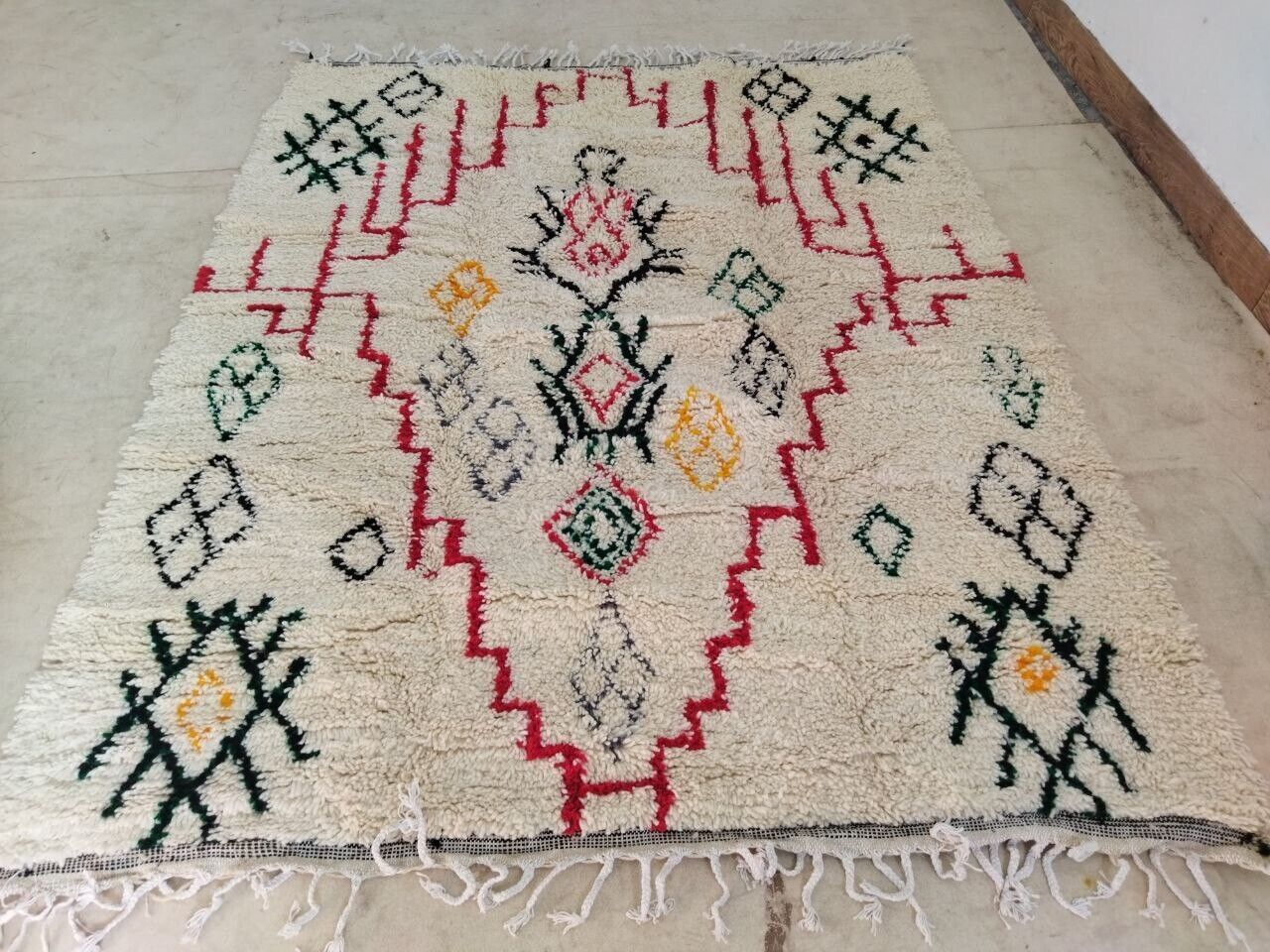 Moroccan Berber Carpet 189x152cm