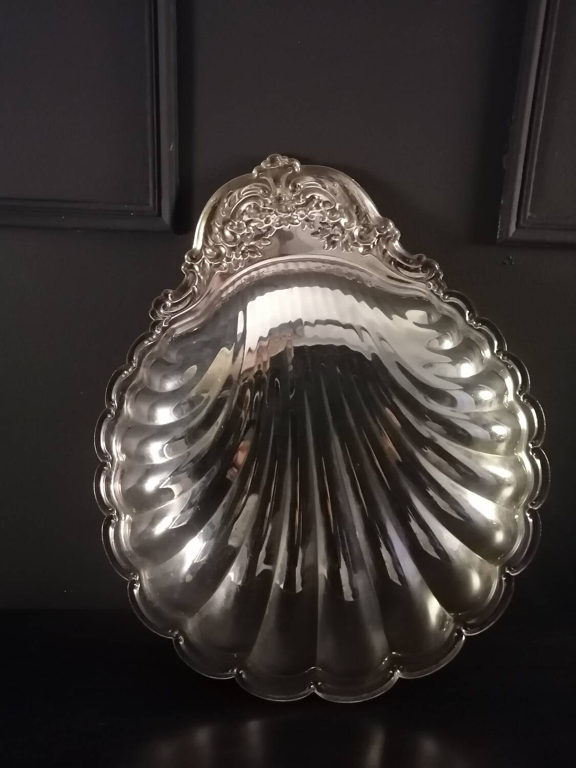 Vintage dish