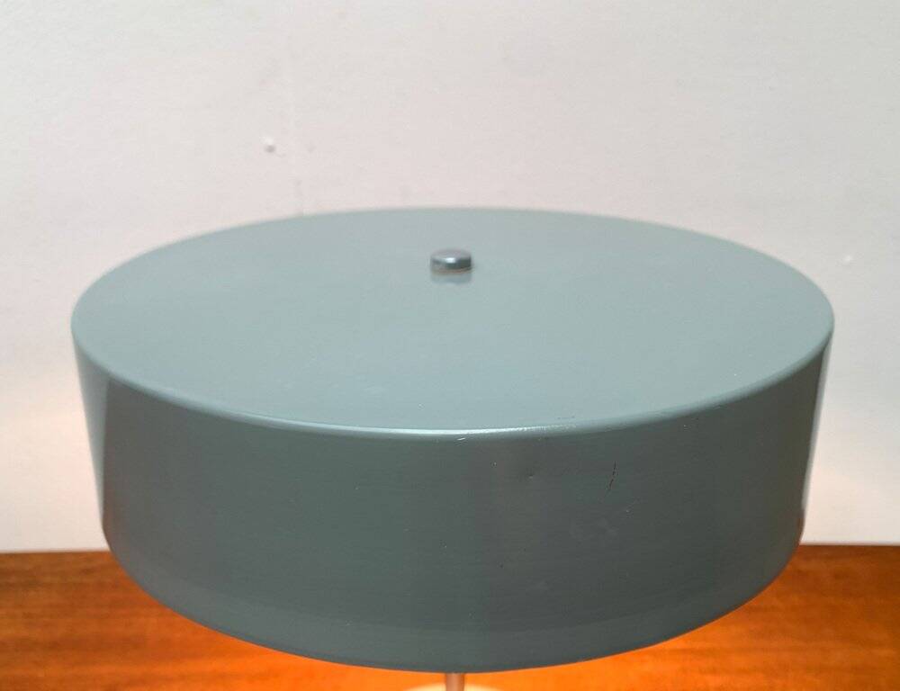 Minimalist table lamp model RV-41 Hungarian mid-century CCCP by Szarvasi Vas-Fémipari, 1960s