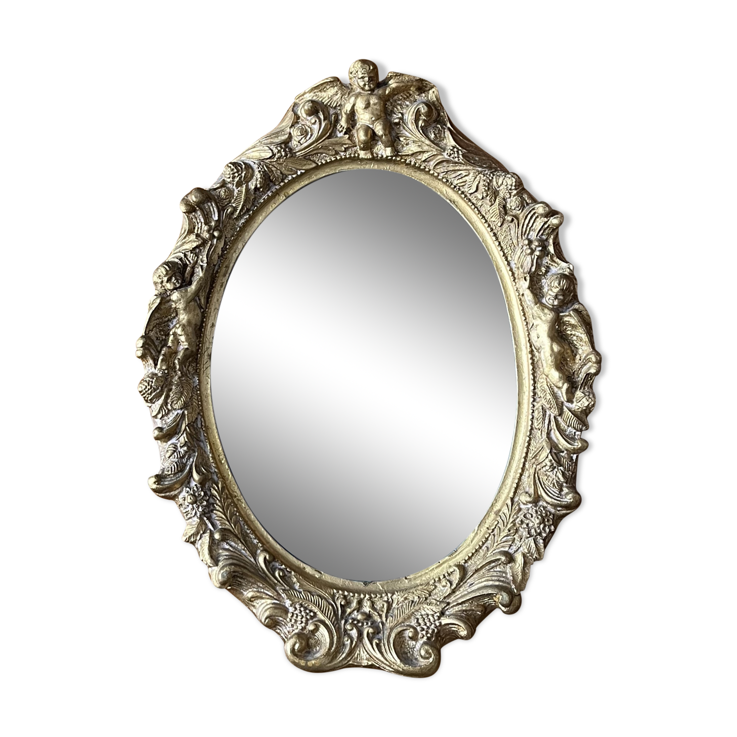 Miroir ovale mouluré doré