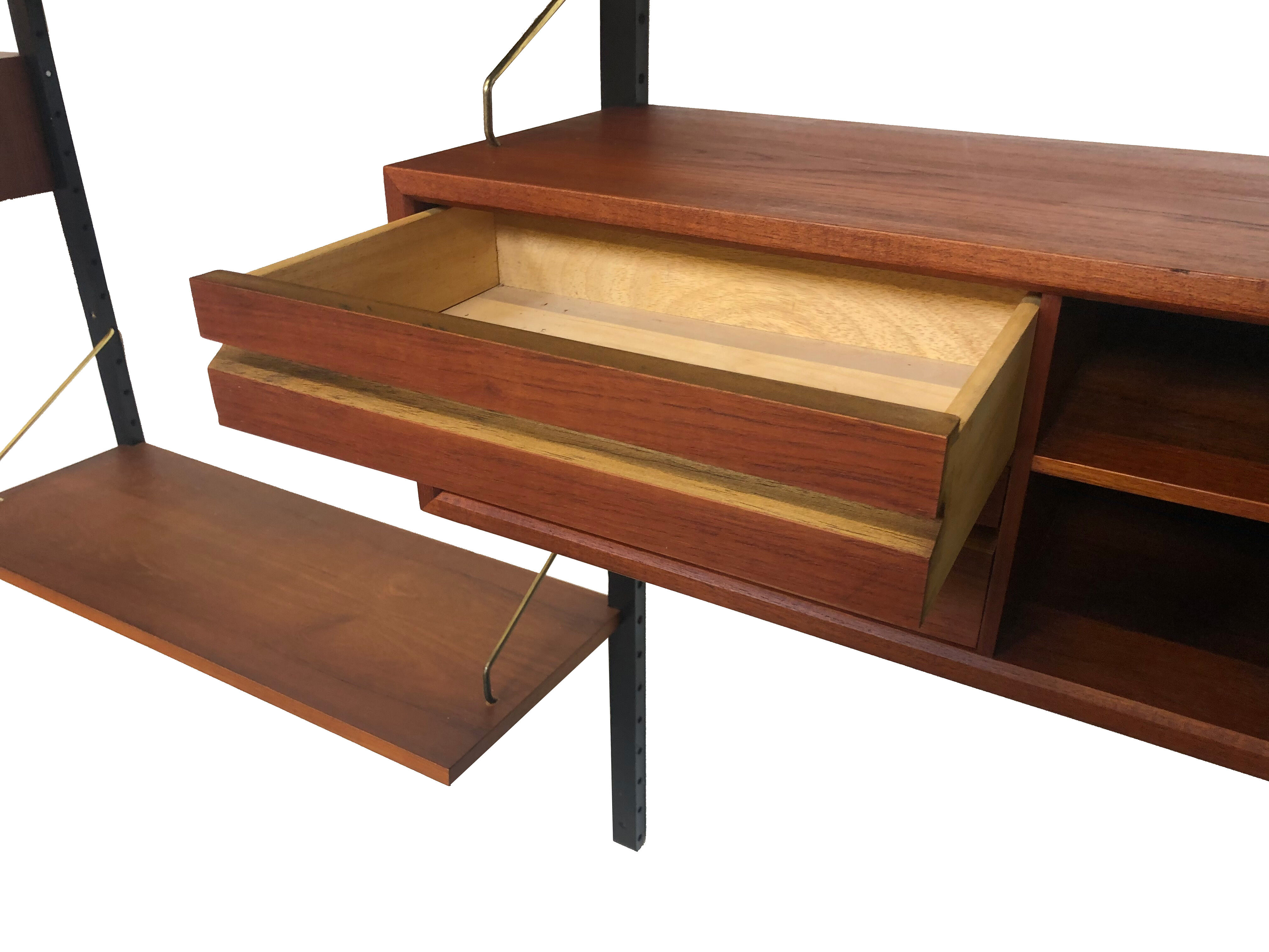 Poul Cadovius Royal System wall set