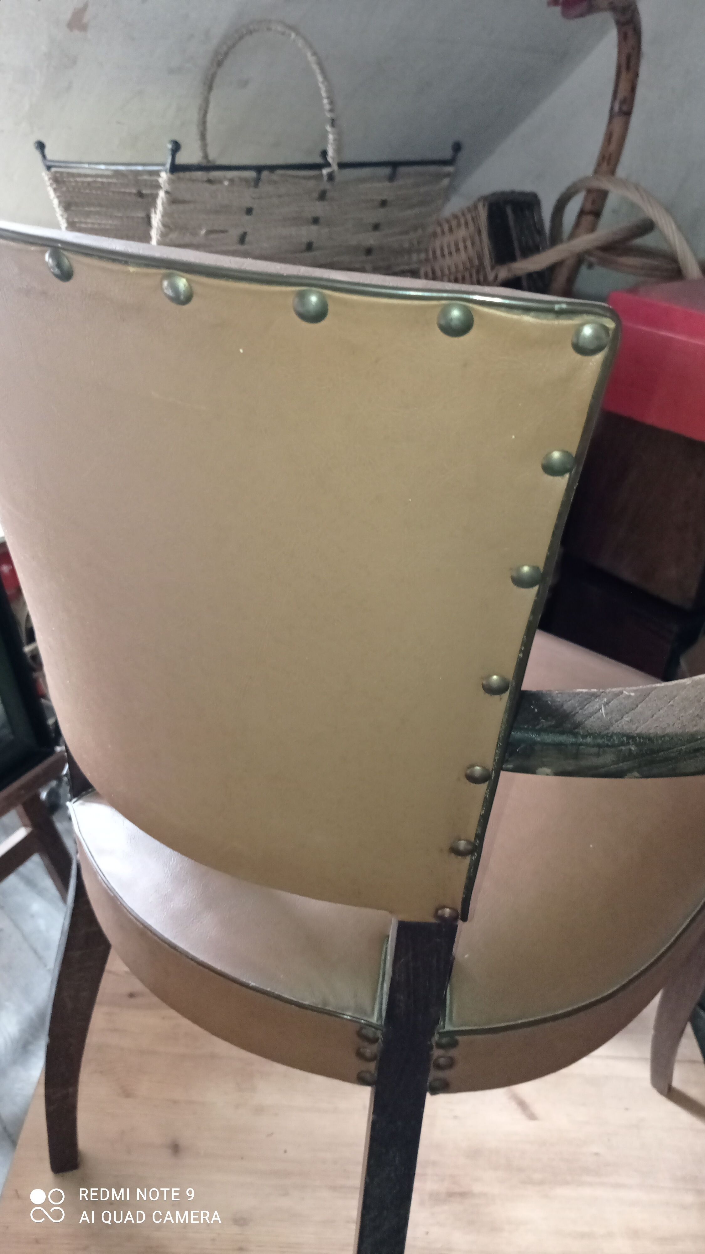 Bridge chair