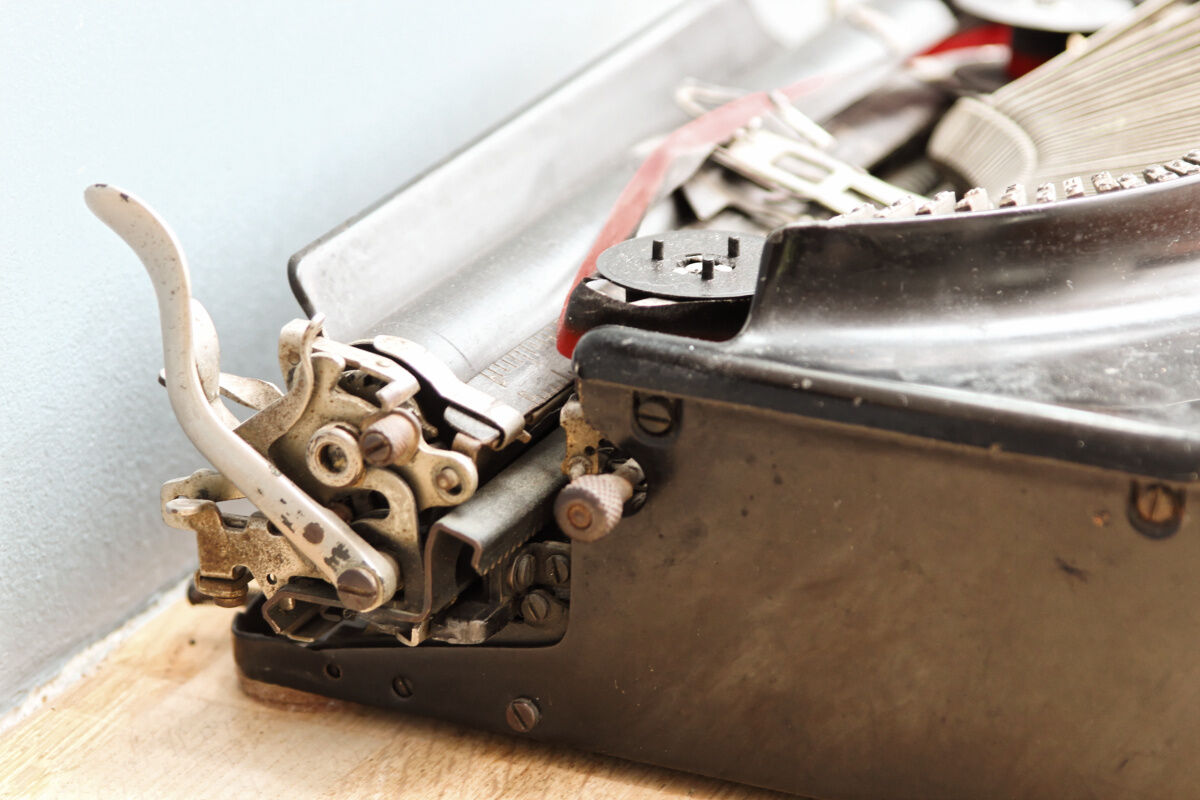 Remington typewriter 3, 30s