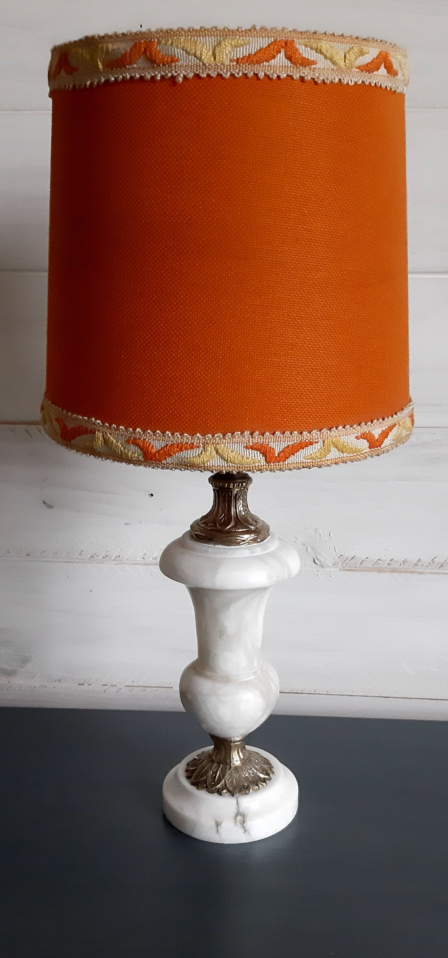 Pair of alabaster lamp feet