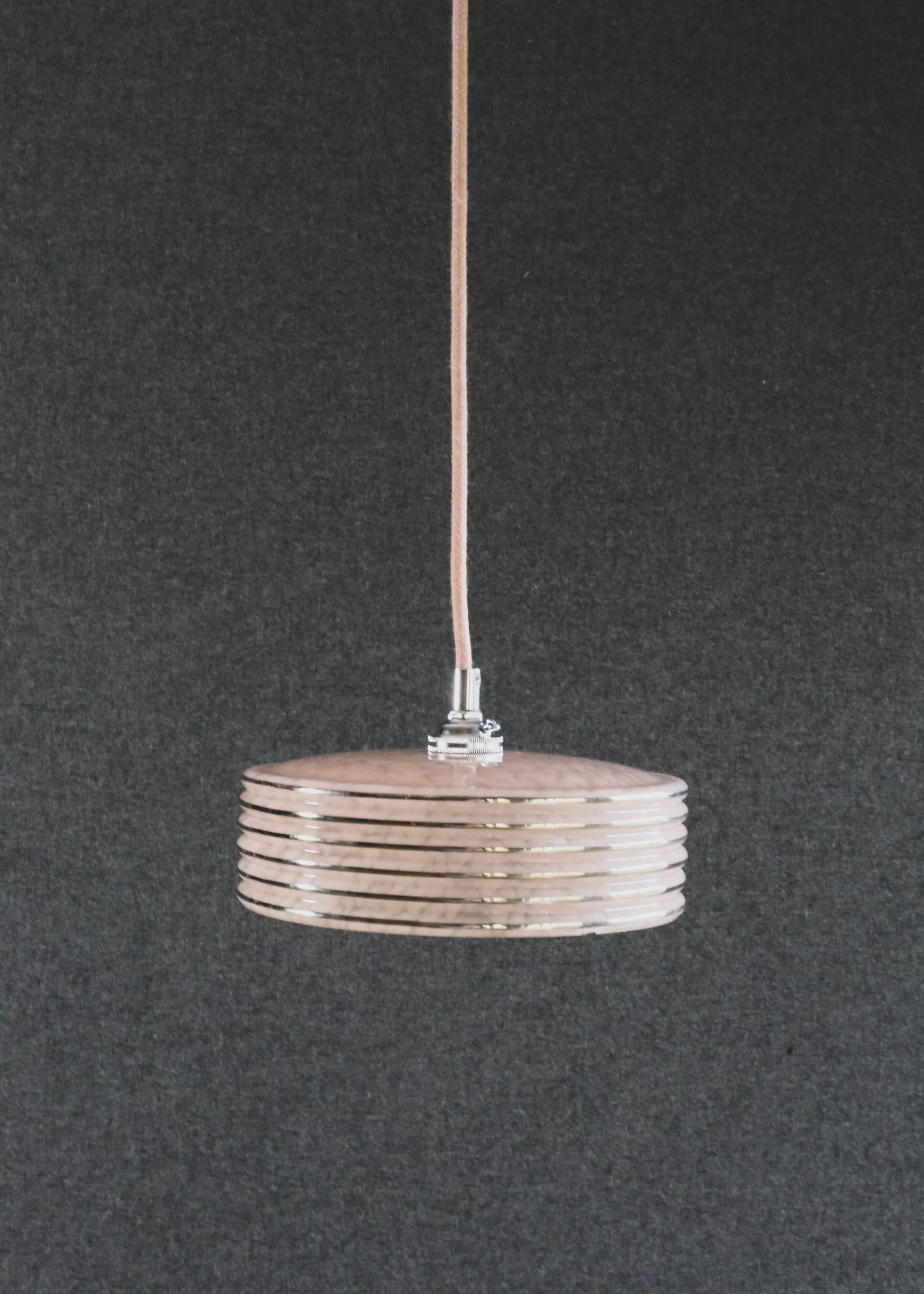 Old pendant light in pink clichy glass with silver threads, delivered with chrome socket