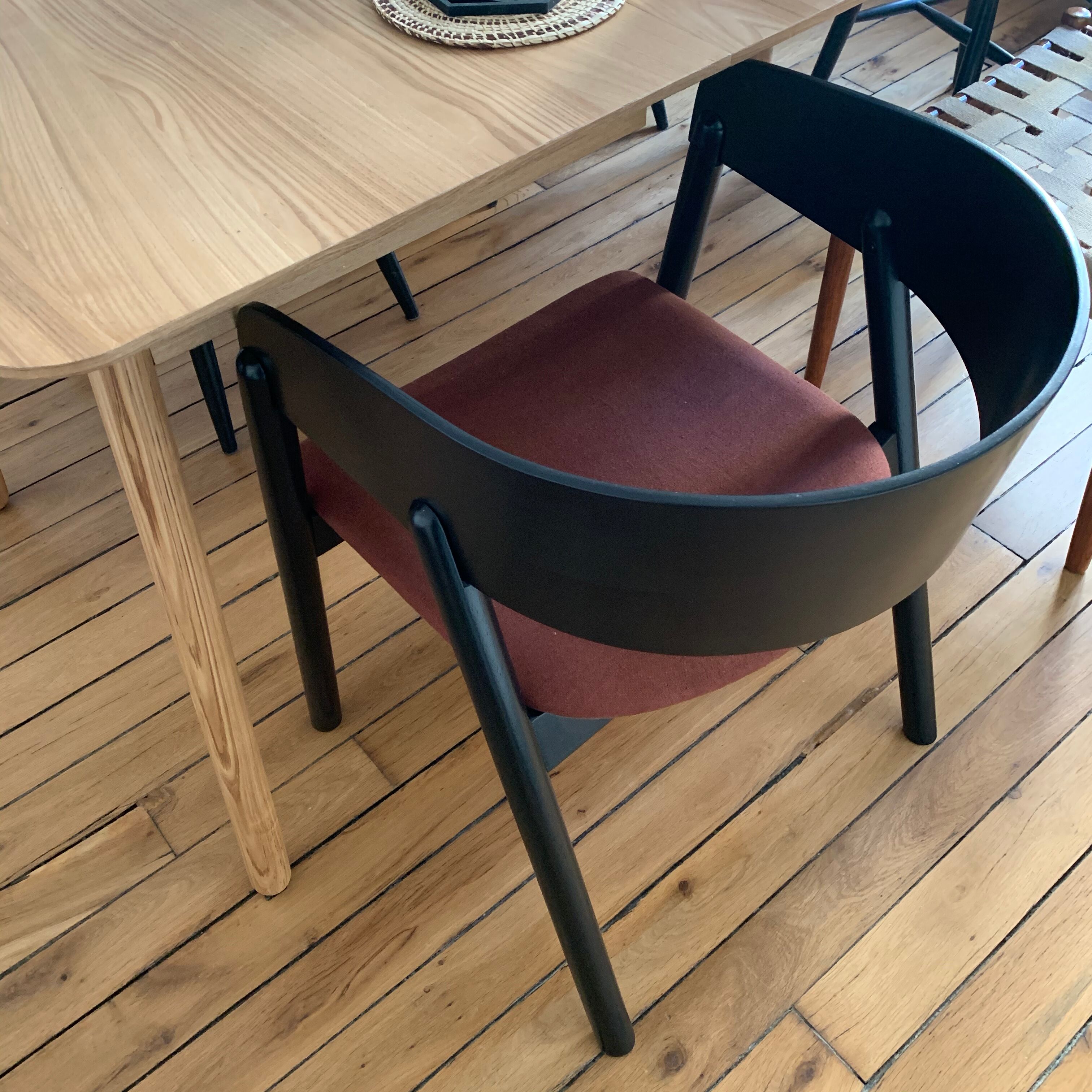 Chaise fauteuil scandinave moderne