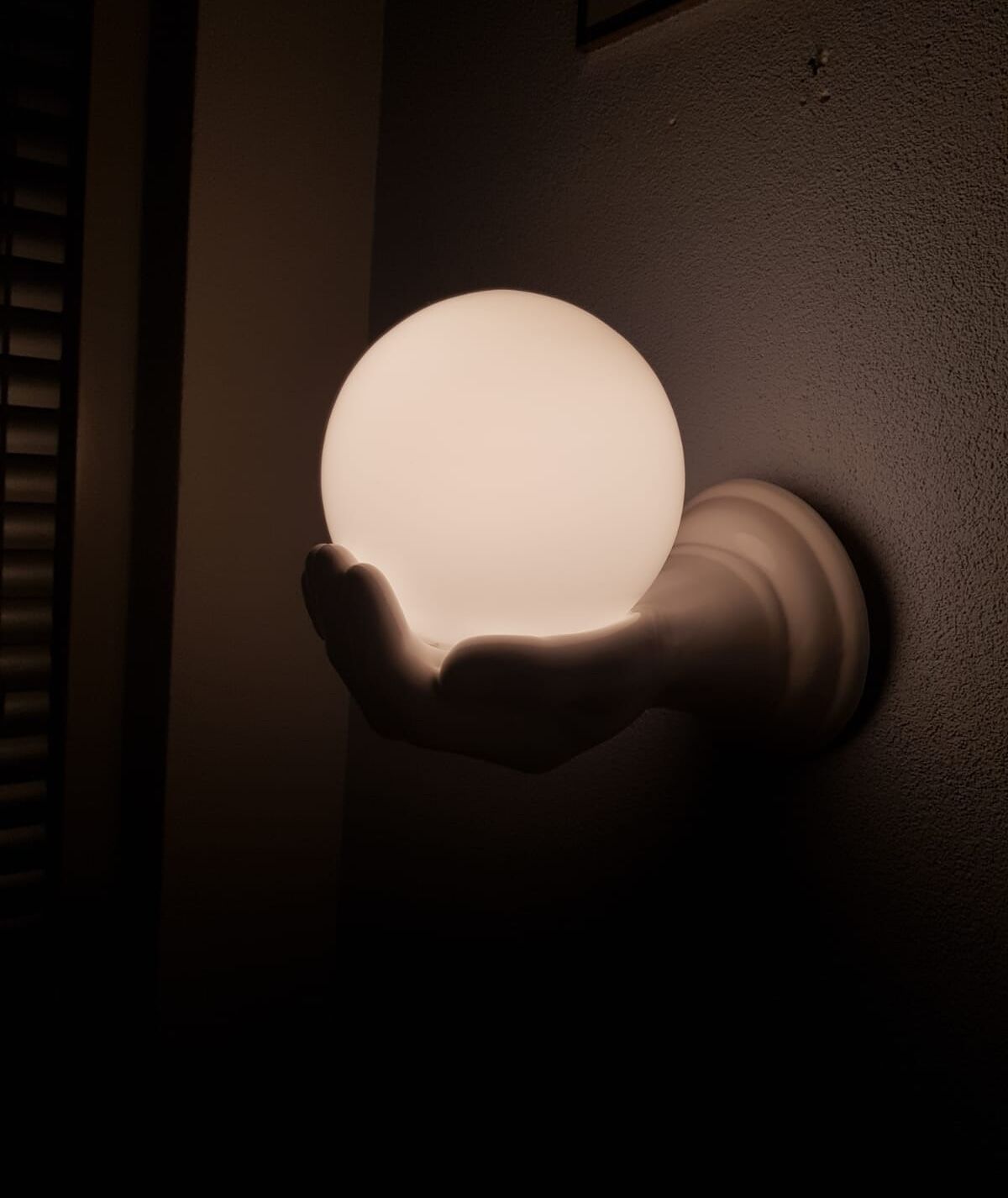 Mid Century ceramic wall lamp, 80s