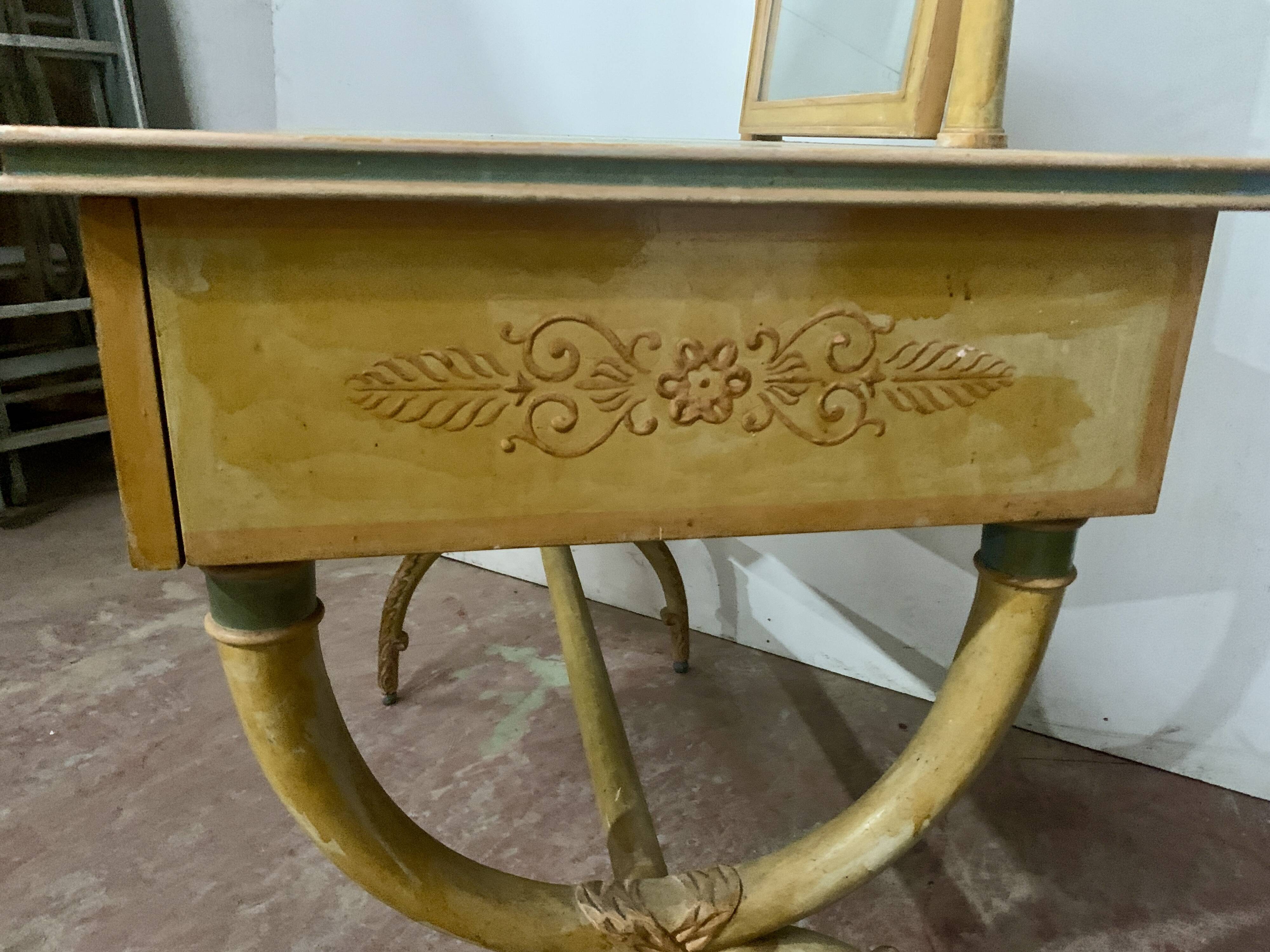 Coiffeuse de dame de style Empire XX siècle