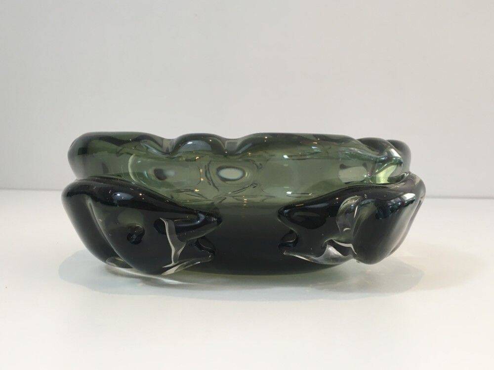 Important crystal ashtray decorated with sharks