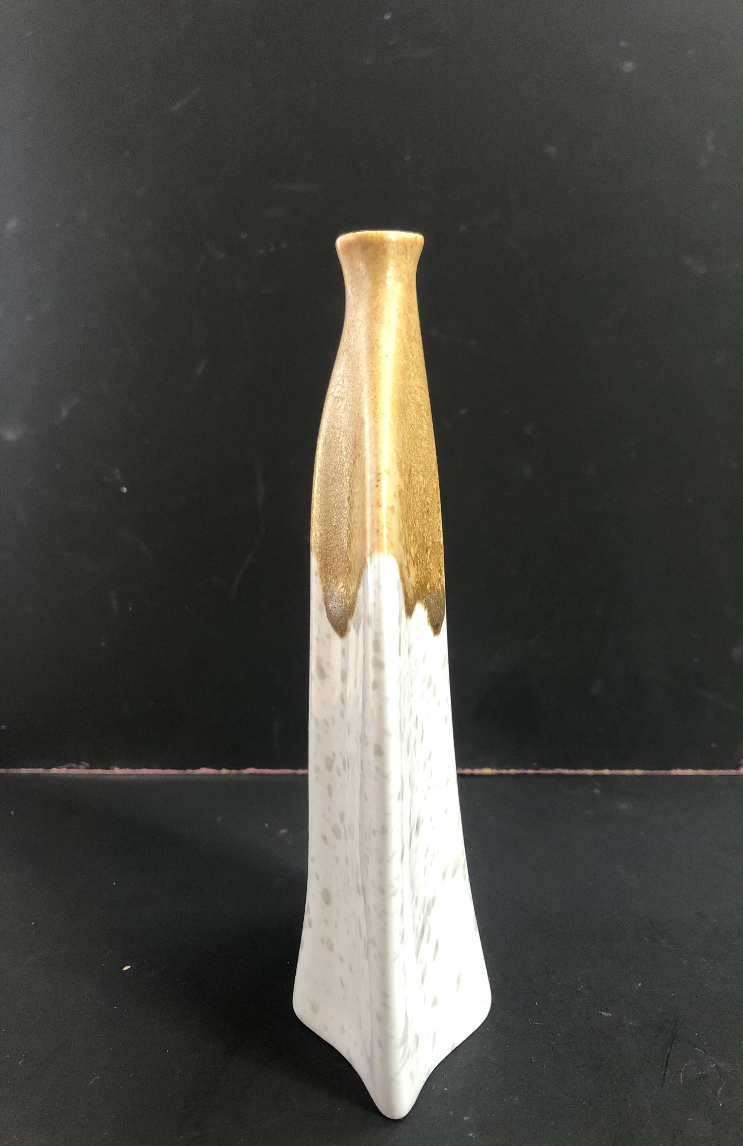 Modern sgrafo vase by Peter Müller, Germany