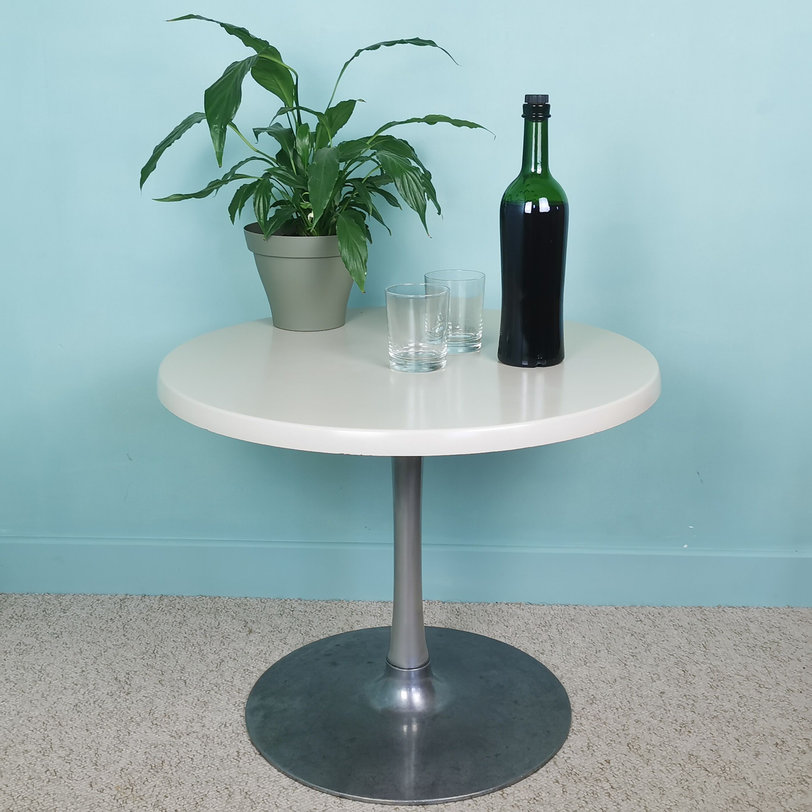 Wersalit coffee table