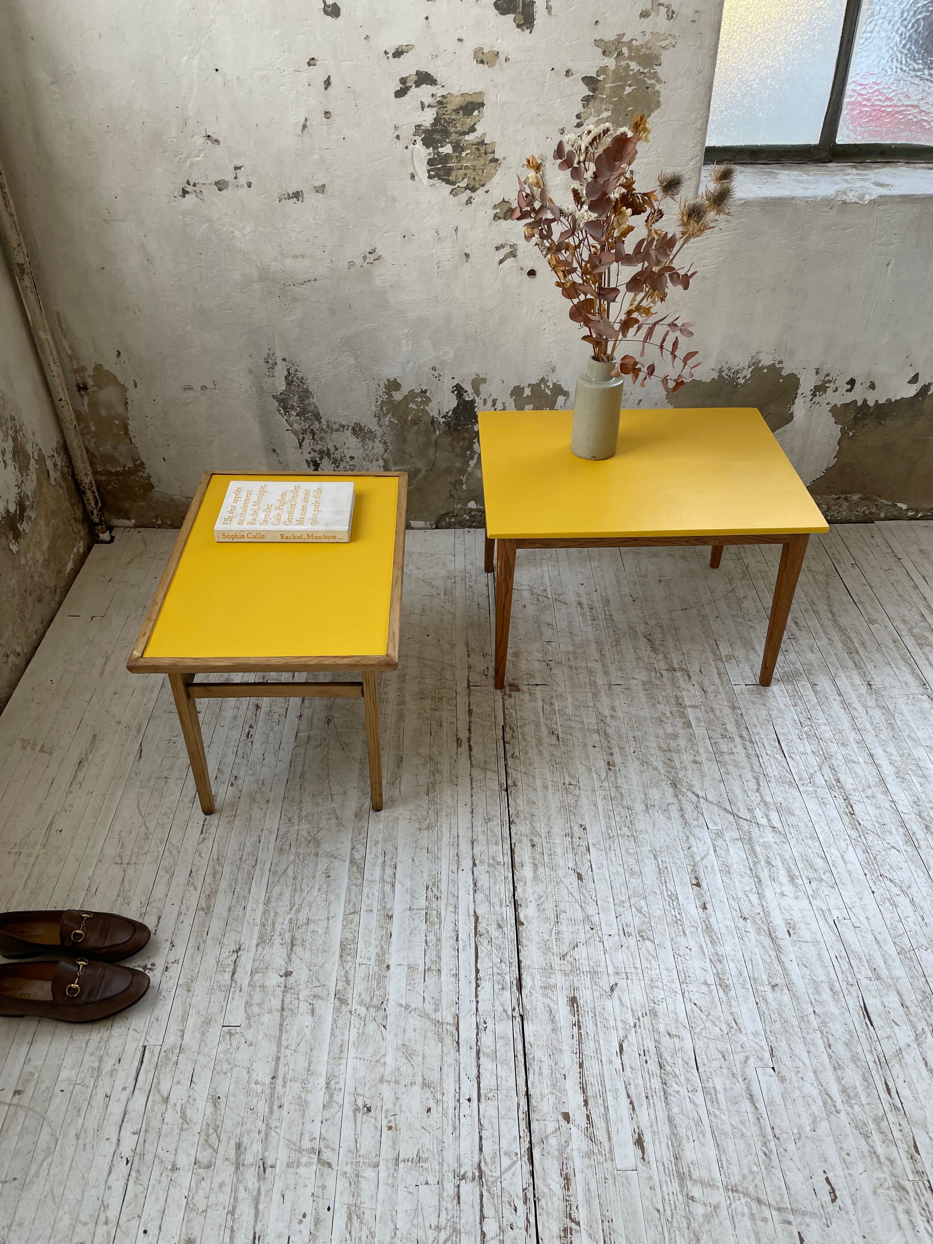 Duo de tables basses bois jaune