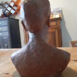 Bust woman of the 50s in terracotta