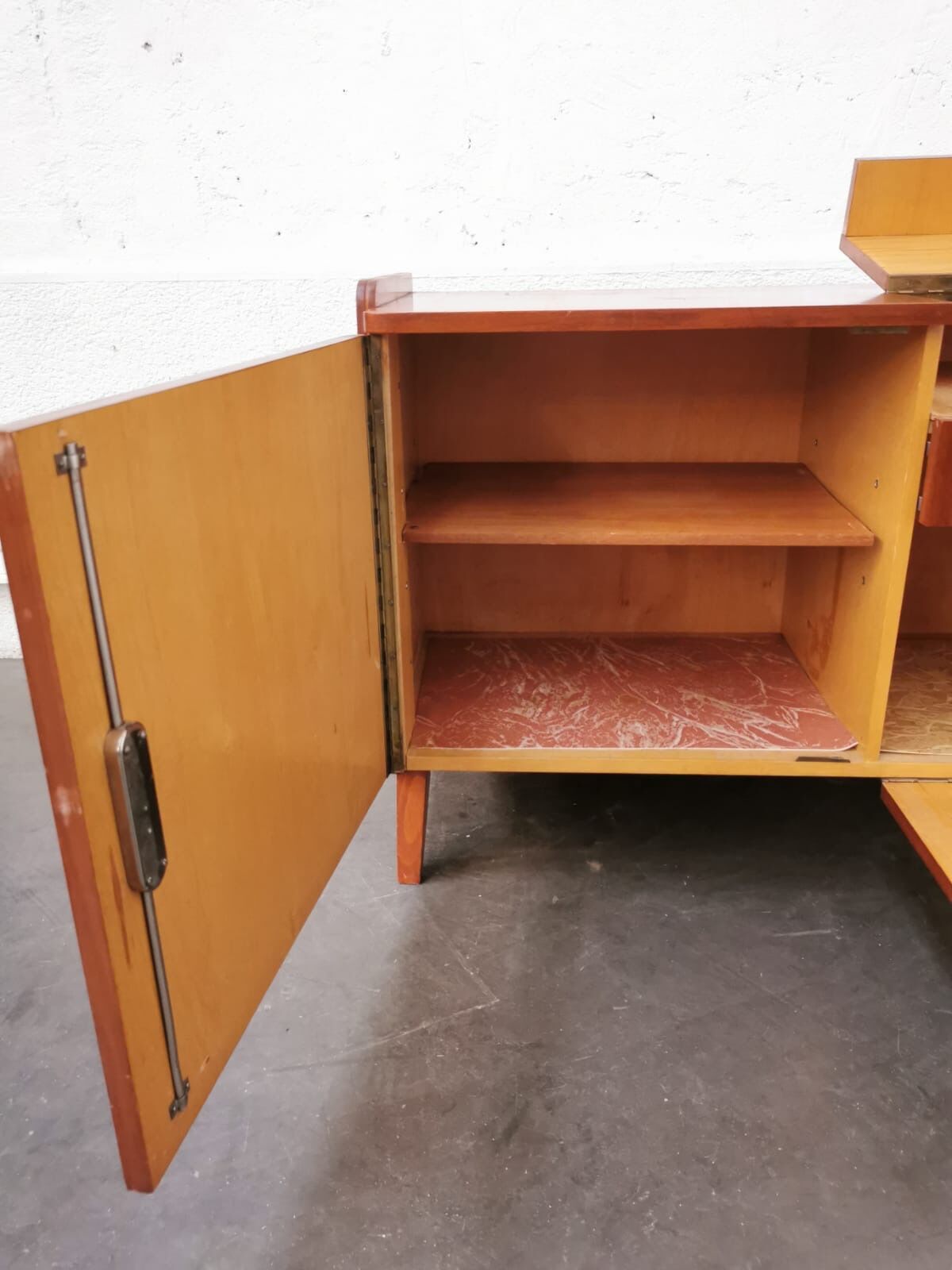 Vintage buffet