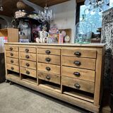 Large counter with drawers