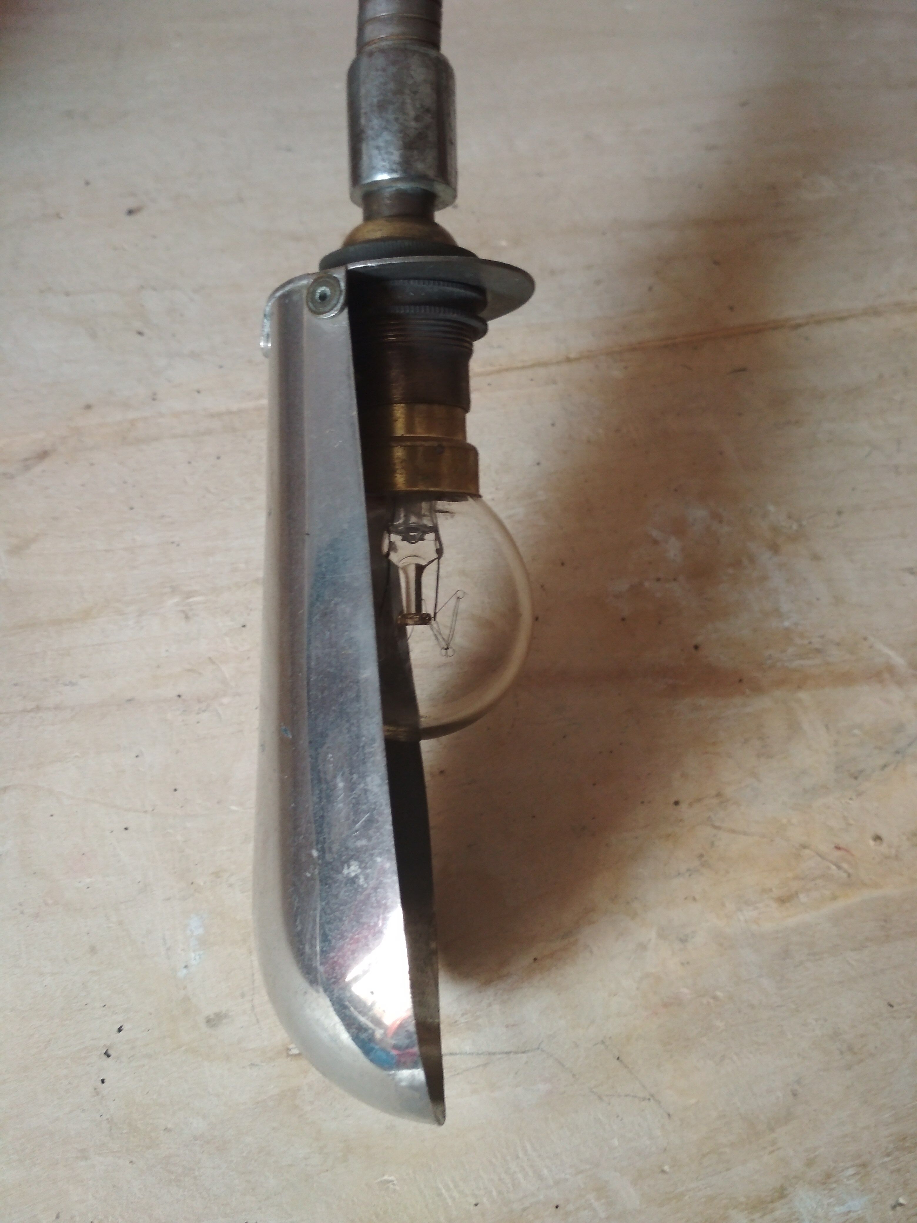 Industrial wall lamp office - flexible rod