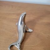 Zoomorphic decapsulator sea lion