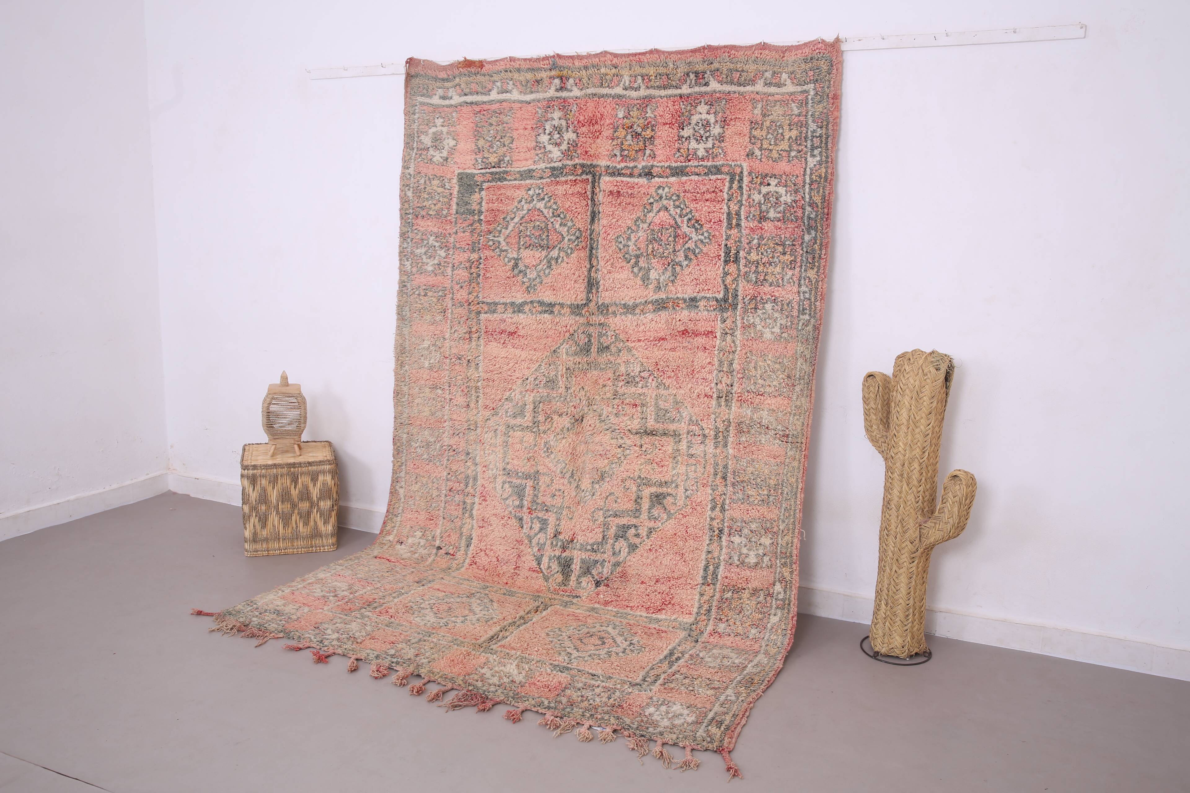 Vintage Boujaad Moroccan Rug 188 x 281 cm – Handmade All Wool Berber Carpet