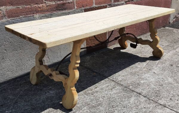 Table de ferme en chêne, pieds lyre. (Table espagnole)