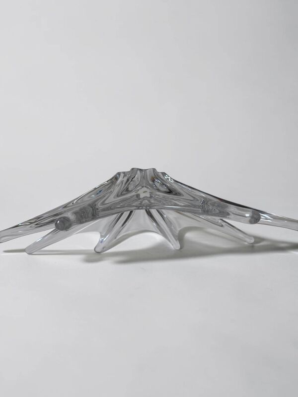 Coupe Baccarat en cristal formant étoile