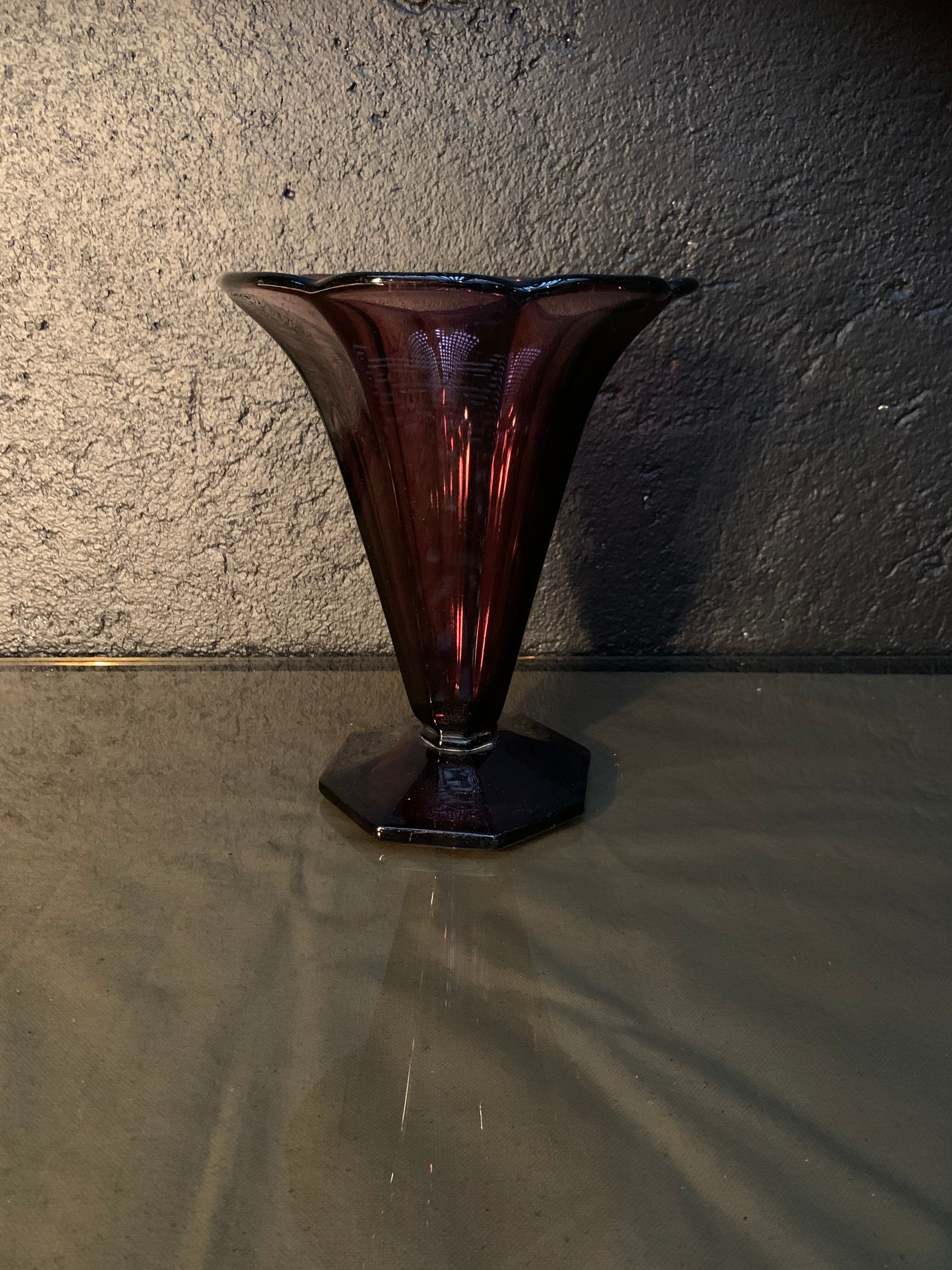 Vintage purple vase in medici shape