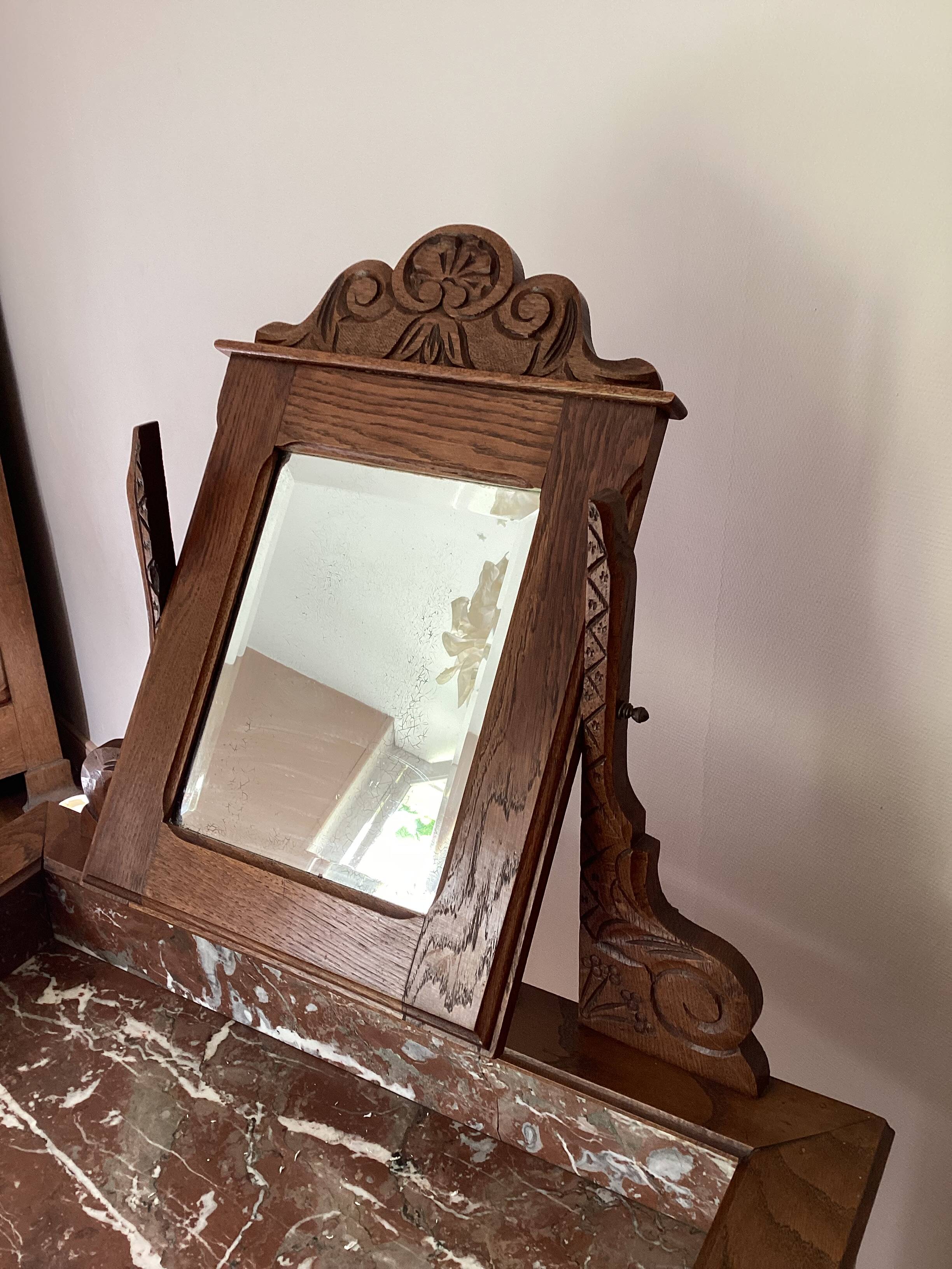 Dressing table / Bathroom vanity