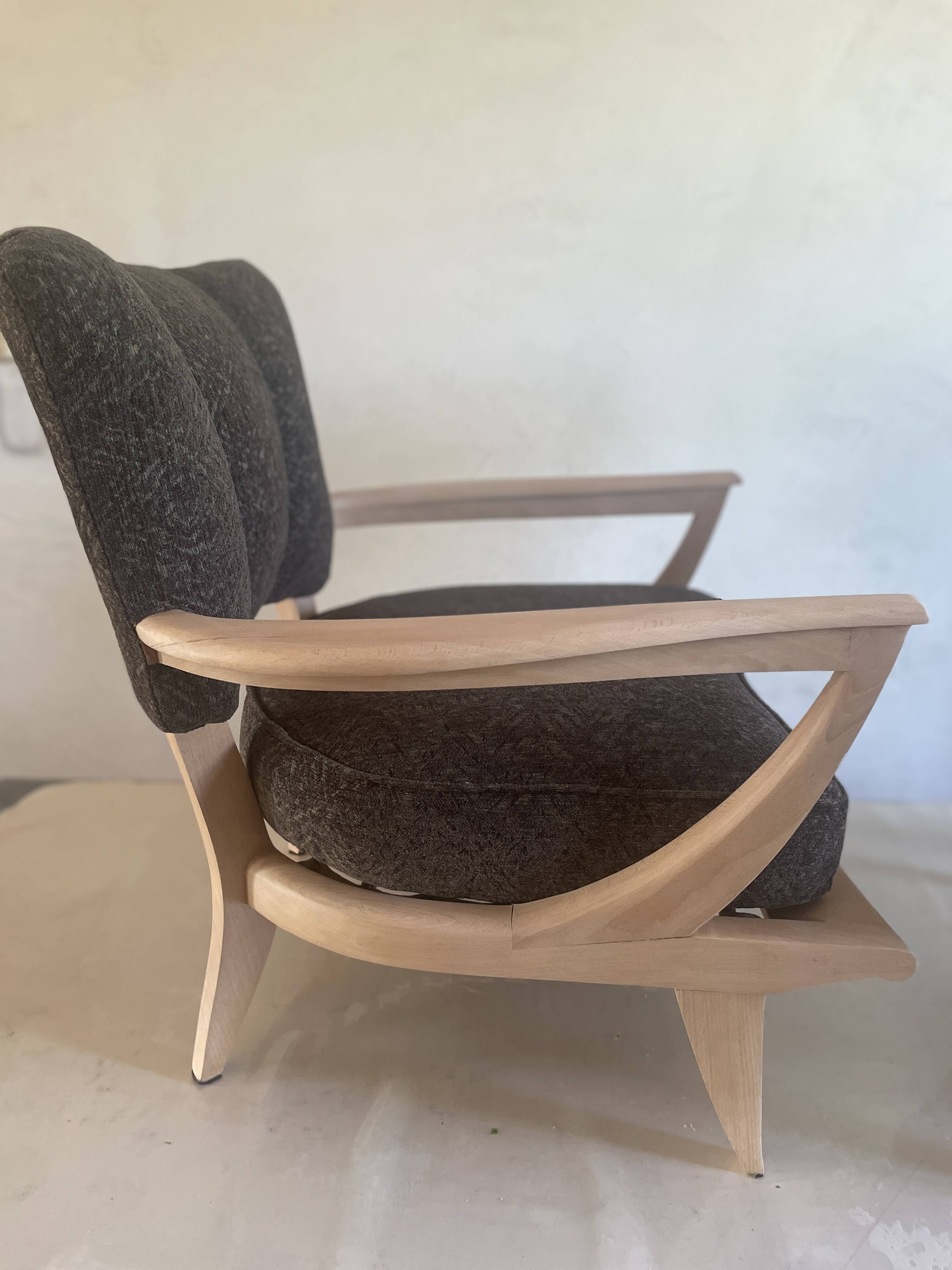 pair of armchairs Steiner by Etienne Henri Martin