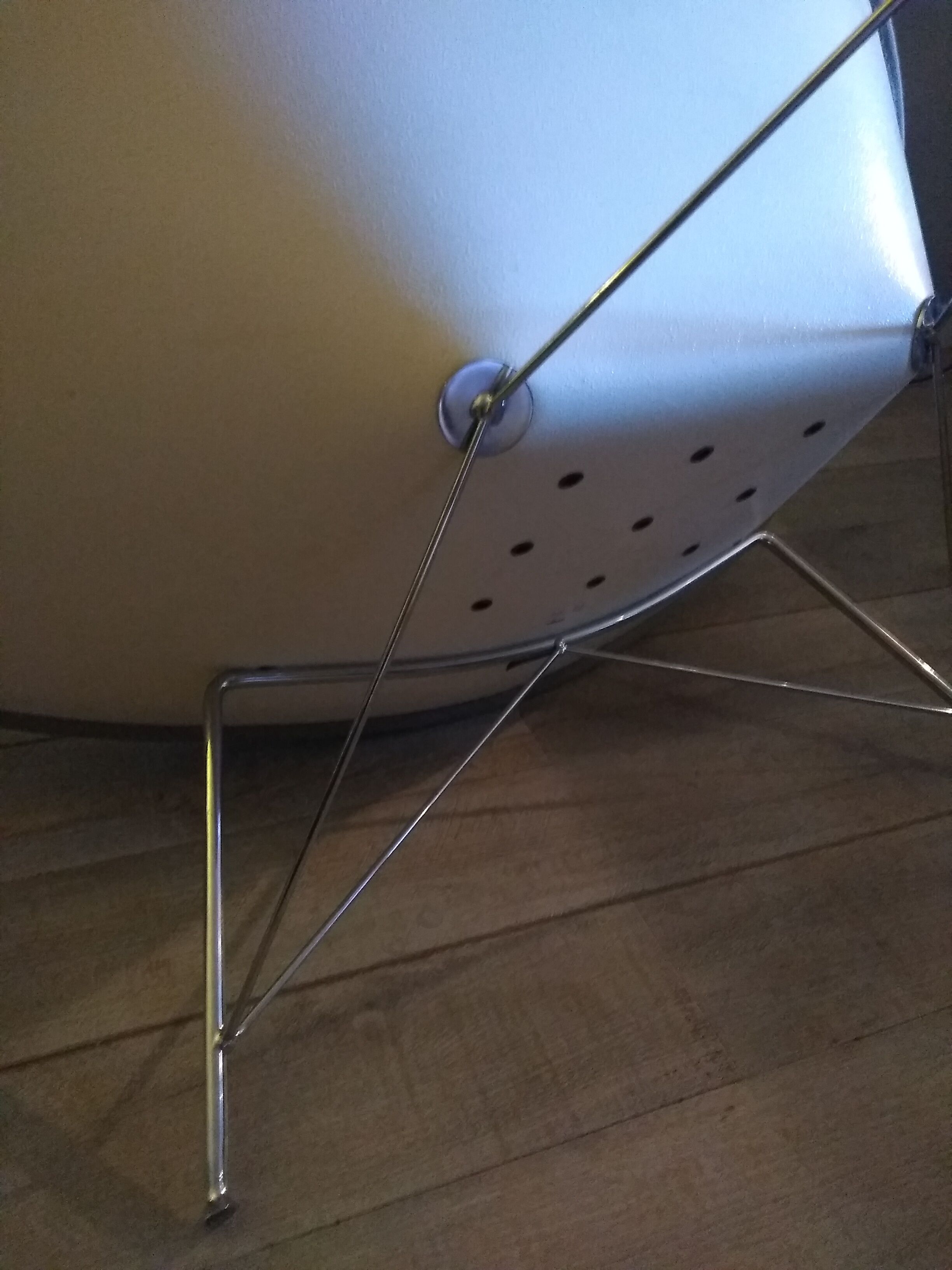 Georges nelson's coconut chair