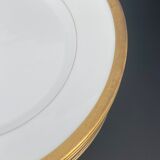Limoges porcelain flat plates and gilding