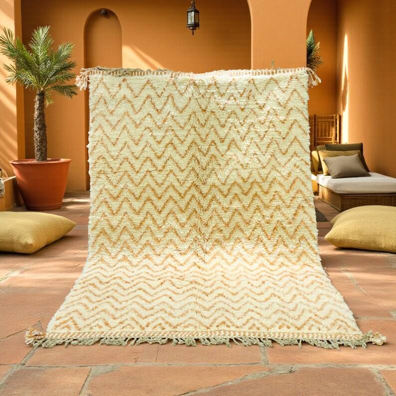 Tapis bérbere écru à motifs géométriques 250cmx150cm