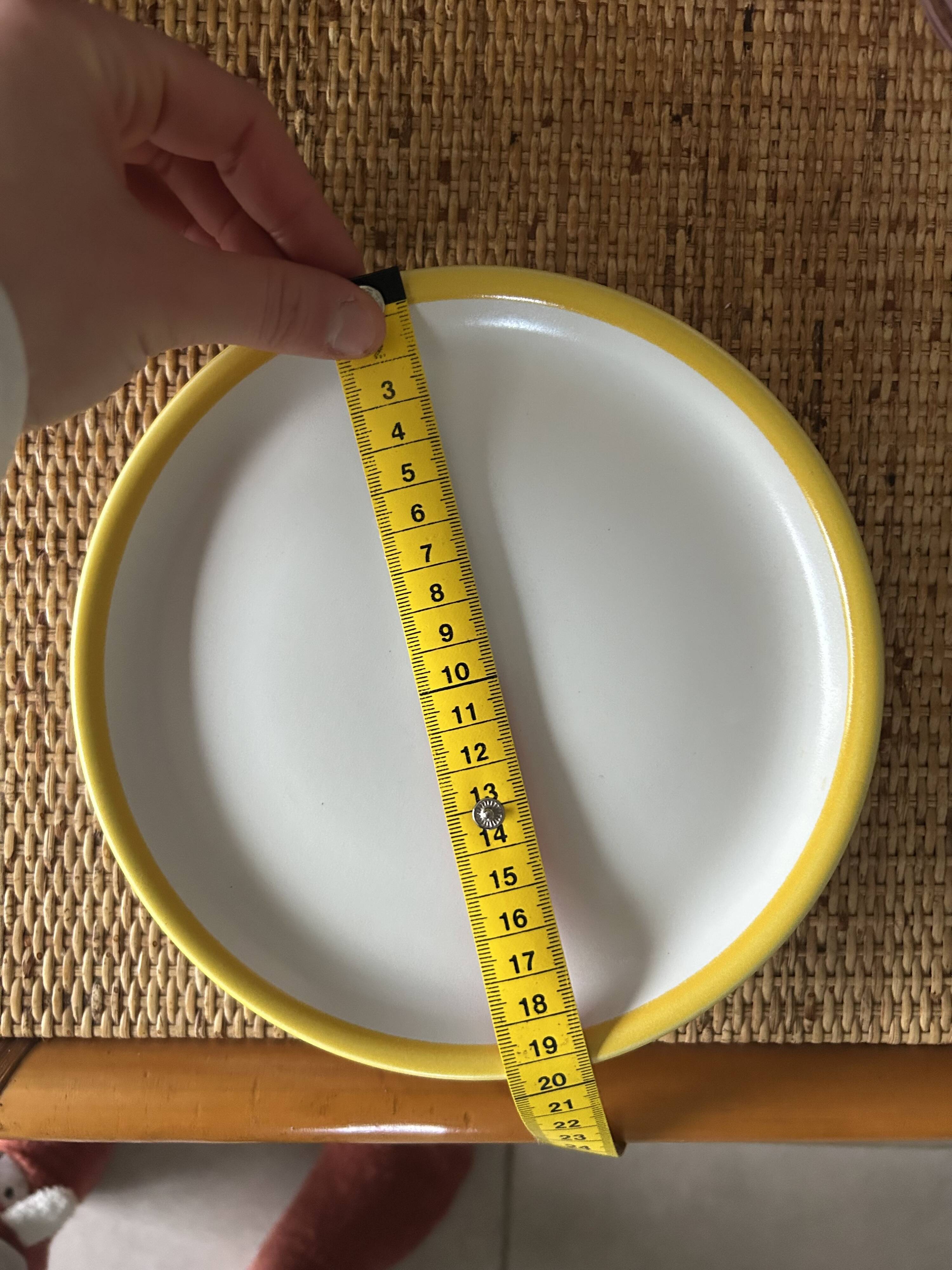 Assiettes vintage Salins les Bains