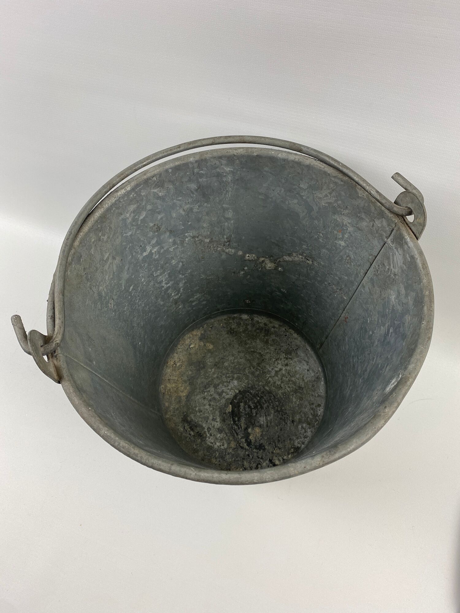 Galvanized steel bucket 27cm