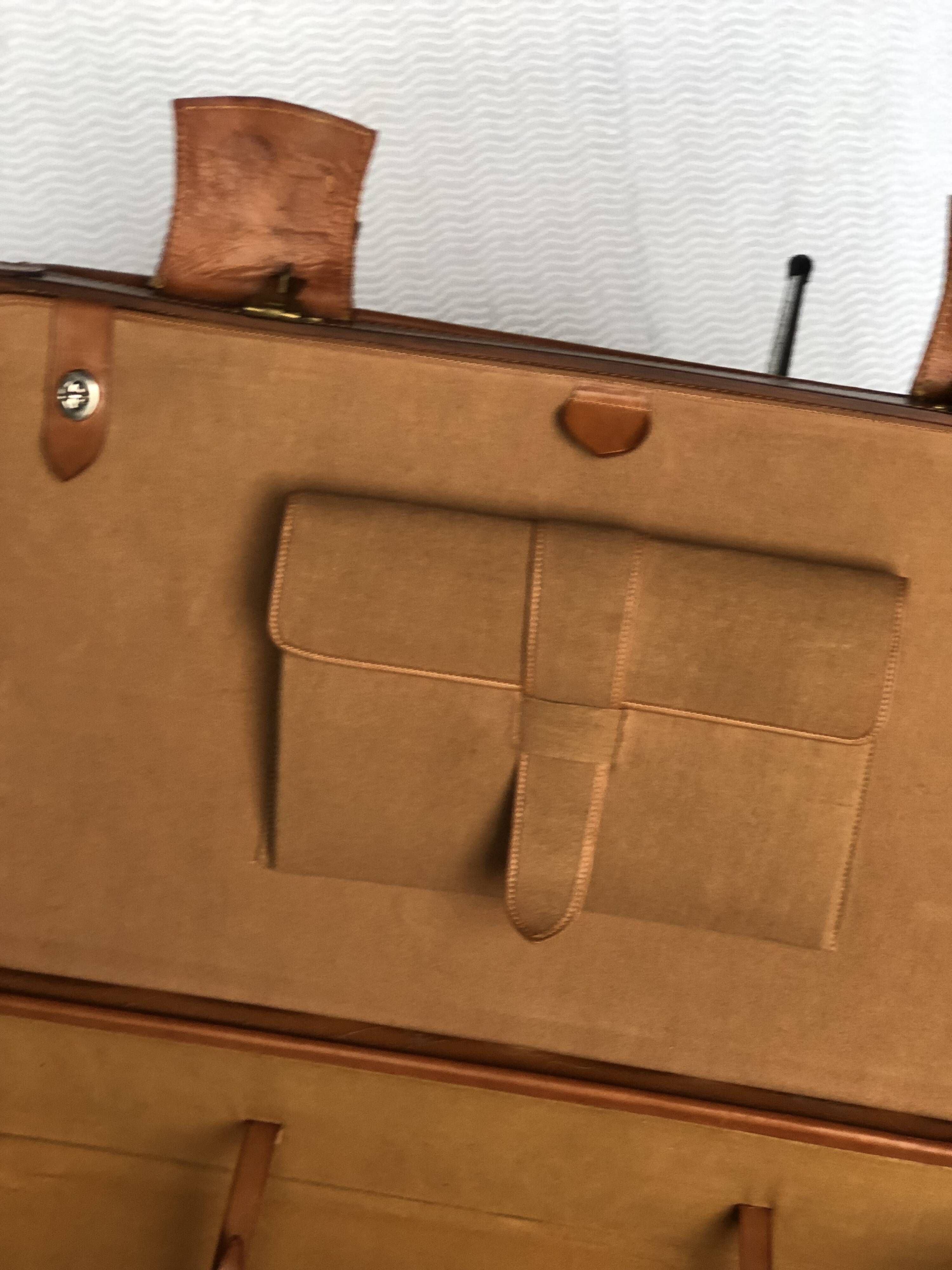 Vintage suitcase 1960 havana gold leather with bellows
