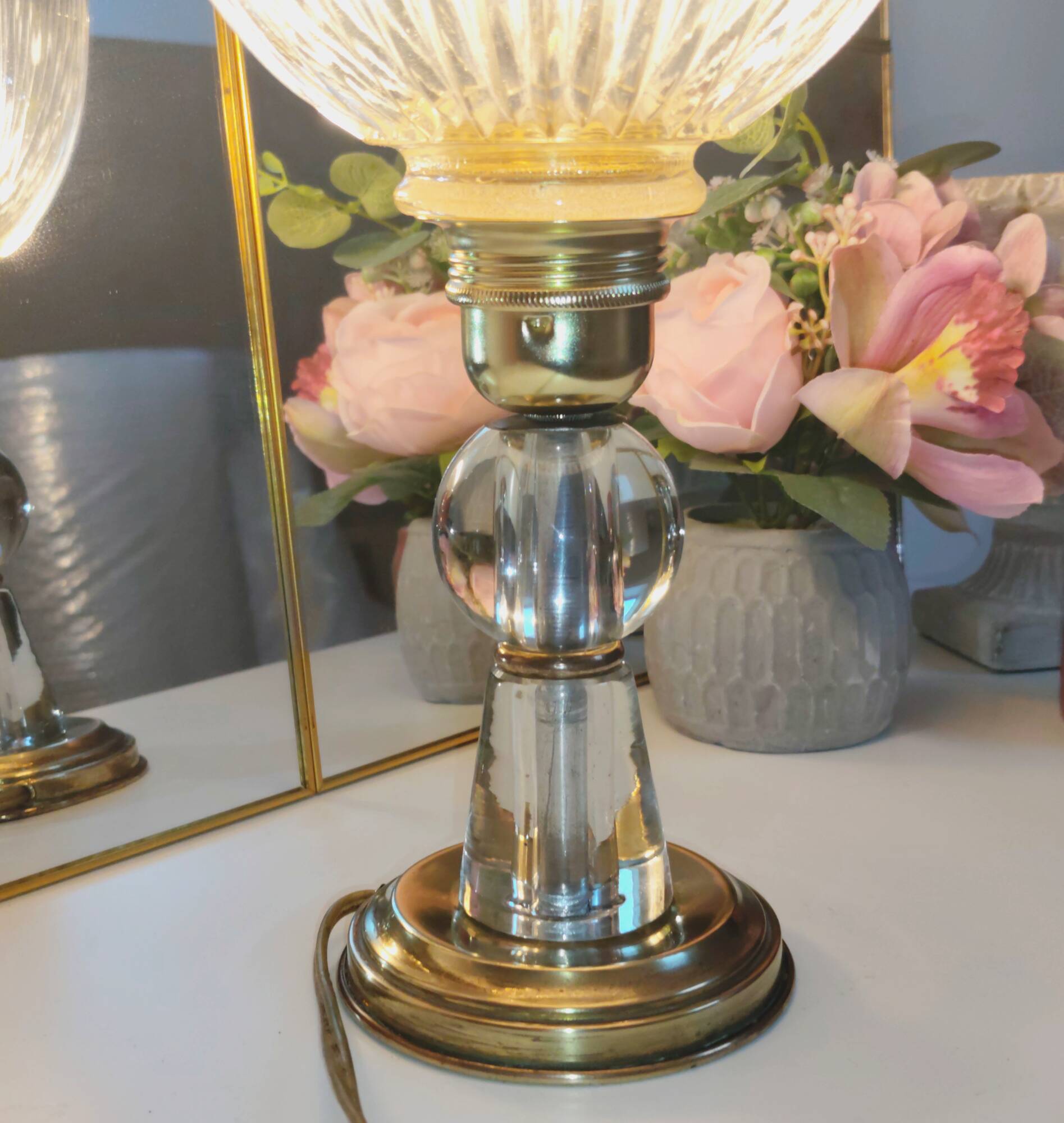 Authentic art deco chalice table lamp - 1930/40 - glass and brass