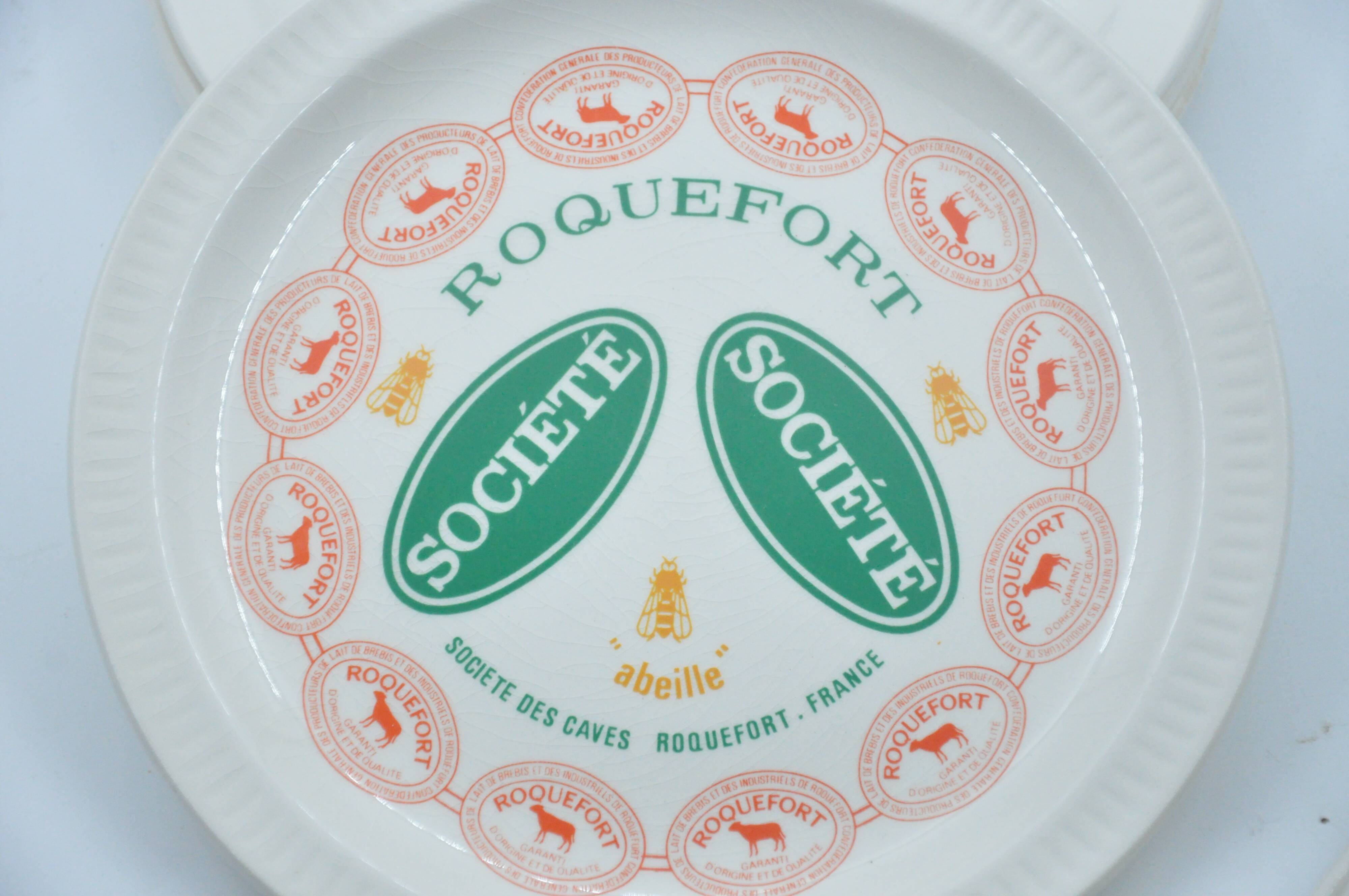 Old service 7 cheese plates brand saint amand art table collection