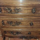Louis XV style chest of drawers in solid oak