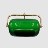 Banker's lamp or chain notary