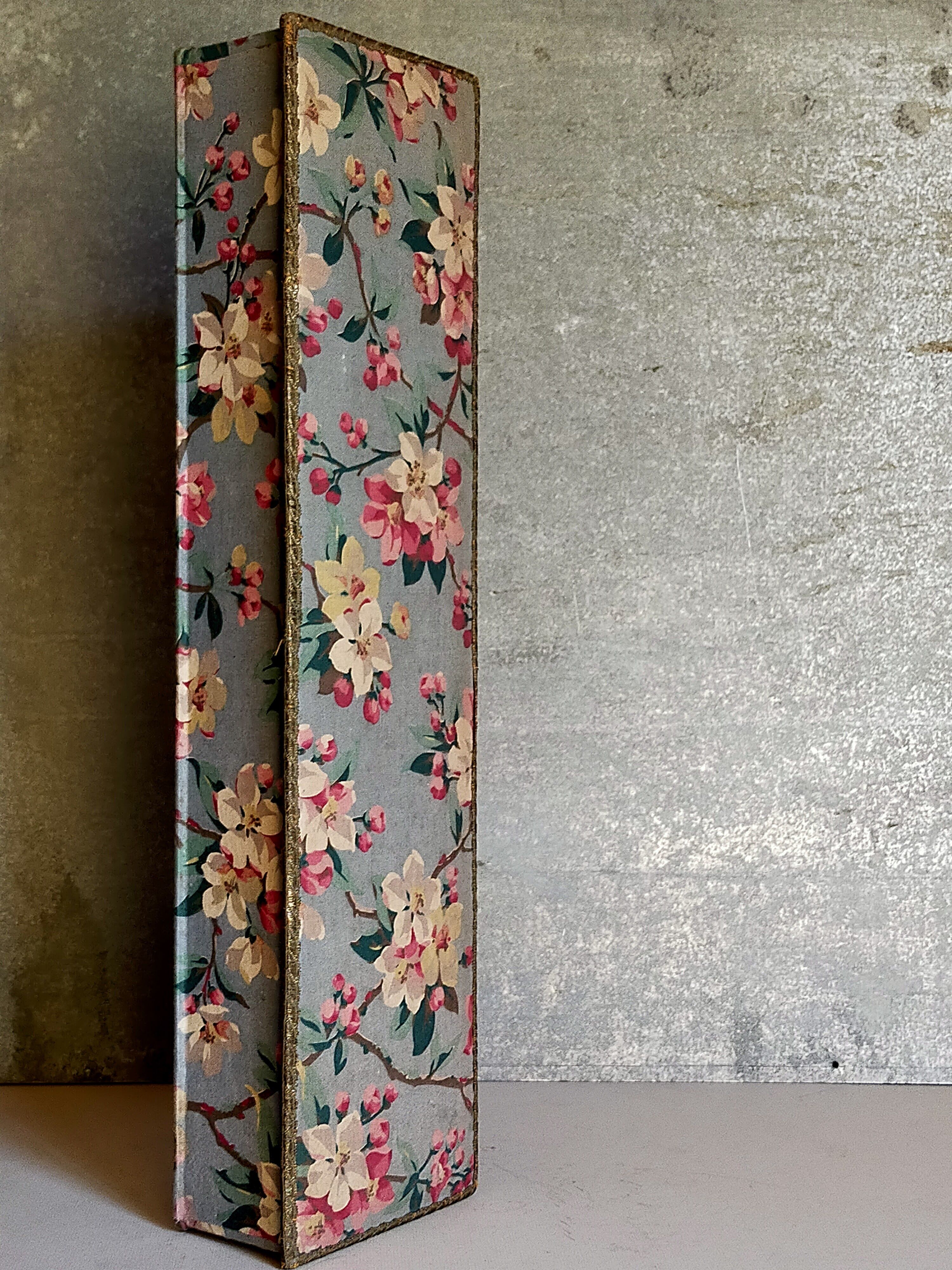 Ancient cherry blossom fabric box 1940