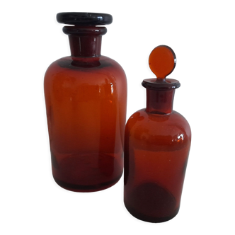 Glass apothecary jars