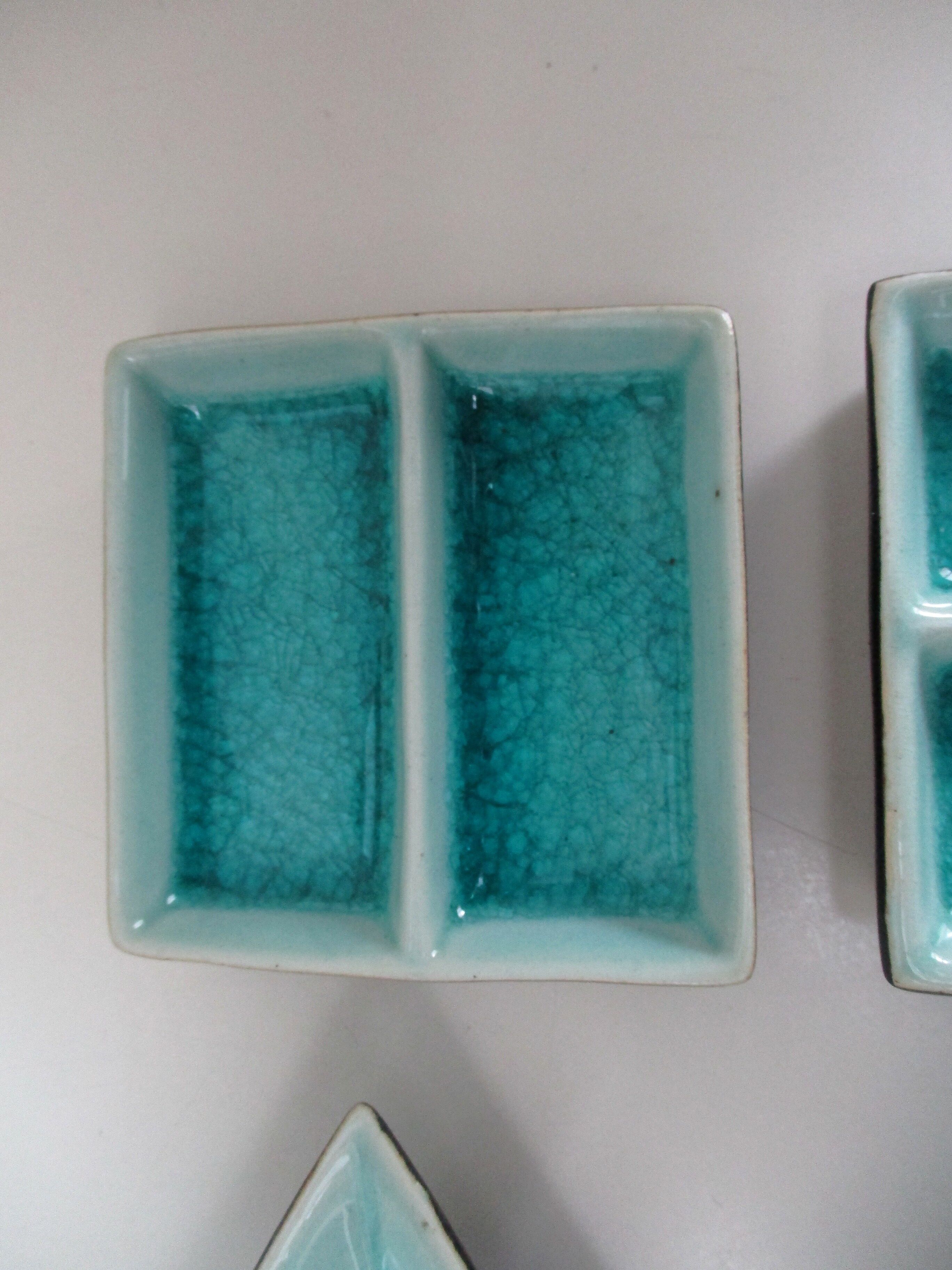 Four ravines, cracked ceramics, for aperitif, sauce, spices